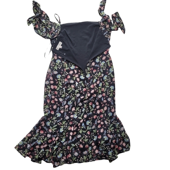Nanette Lepore NWT Black Floral Dress - Picture 7 of 8